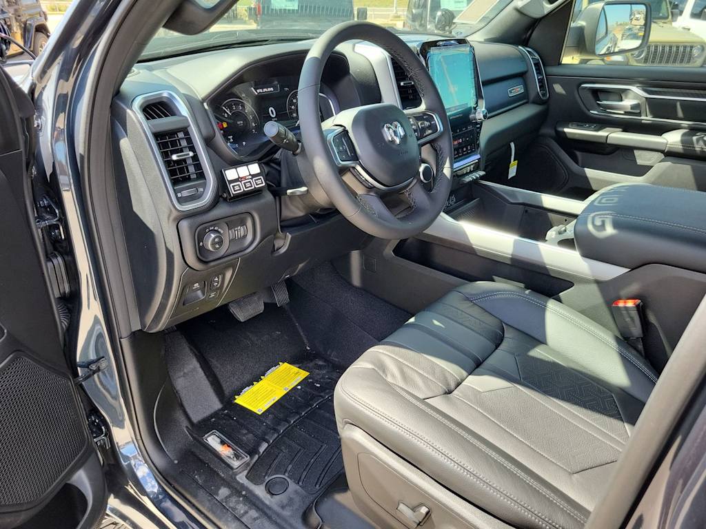 Thumbnail: 2026 RAM 1500 - 2