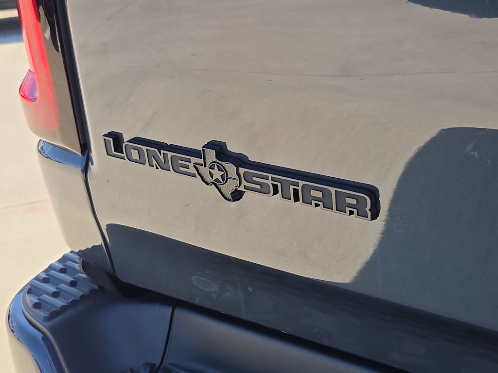 Thumbnail: 2026 RAM 1500 - 7