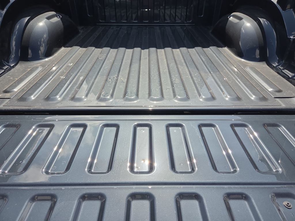 Thumbnail: 2026 RAM 1500 - 15
