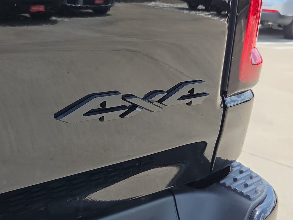 Thumbnail: 2026 RAM 1500 - 7
