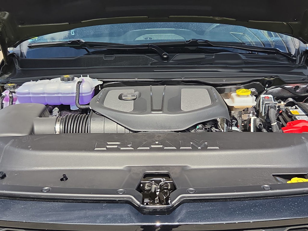 Thumbnail: 2026 RAM 1500 - 9