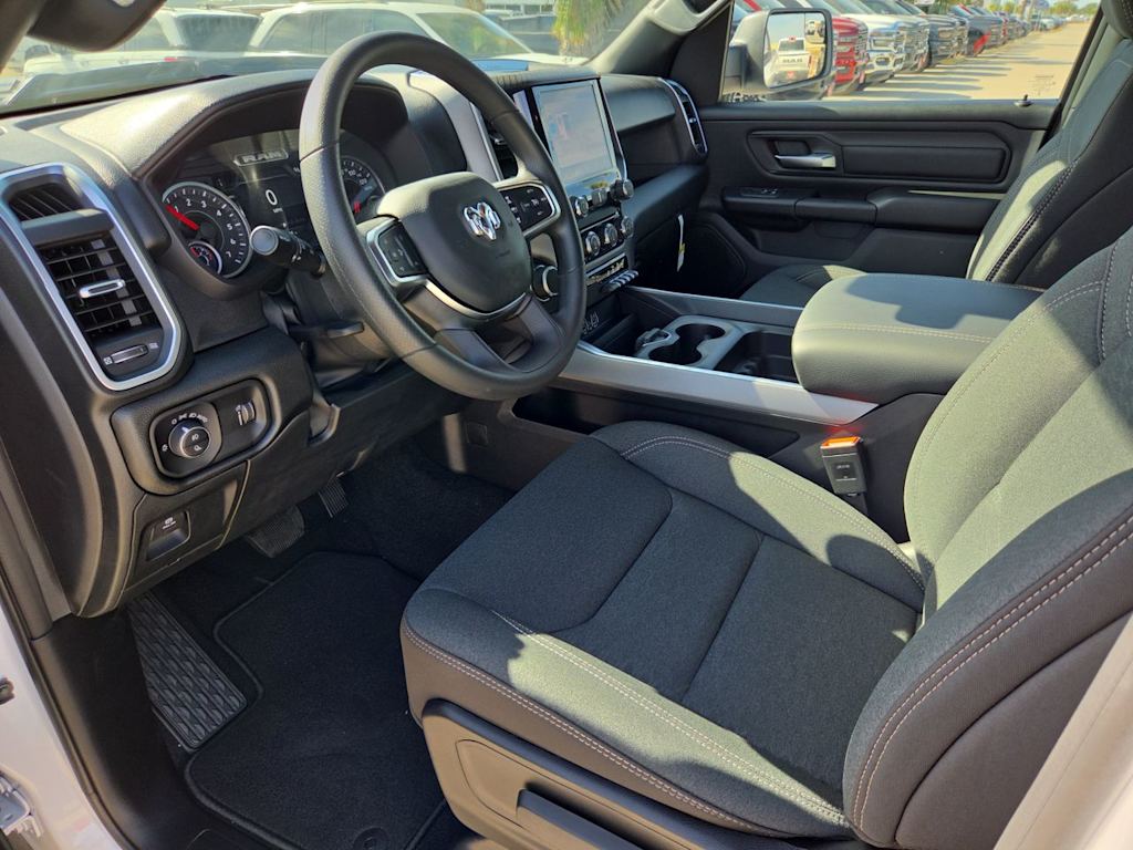 Thumbnail: 2026 RAM 1500 - 2