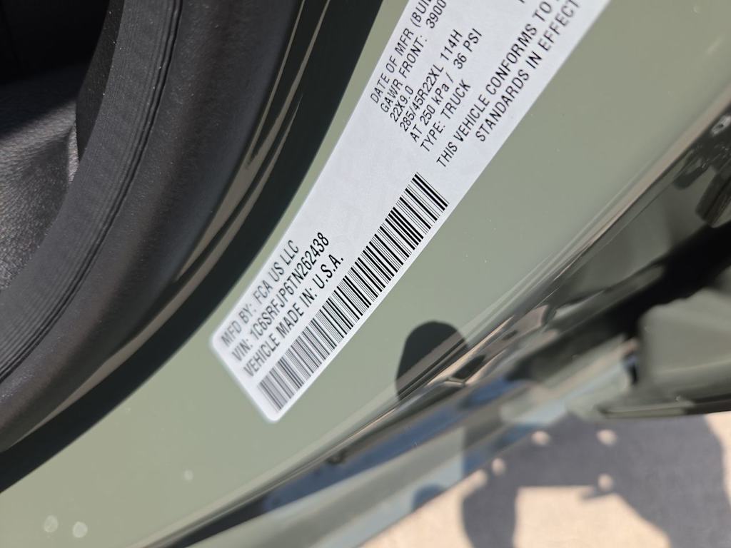 Thumbnail: 2026 RAM 1500 - 17