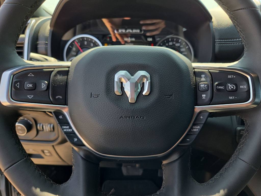 Thumbnail: 2026 RAM 1500 - 28