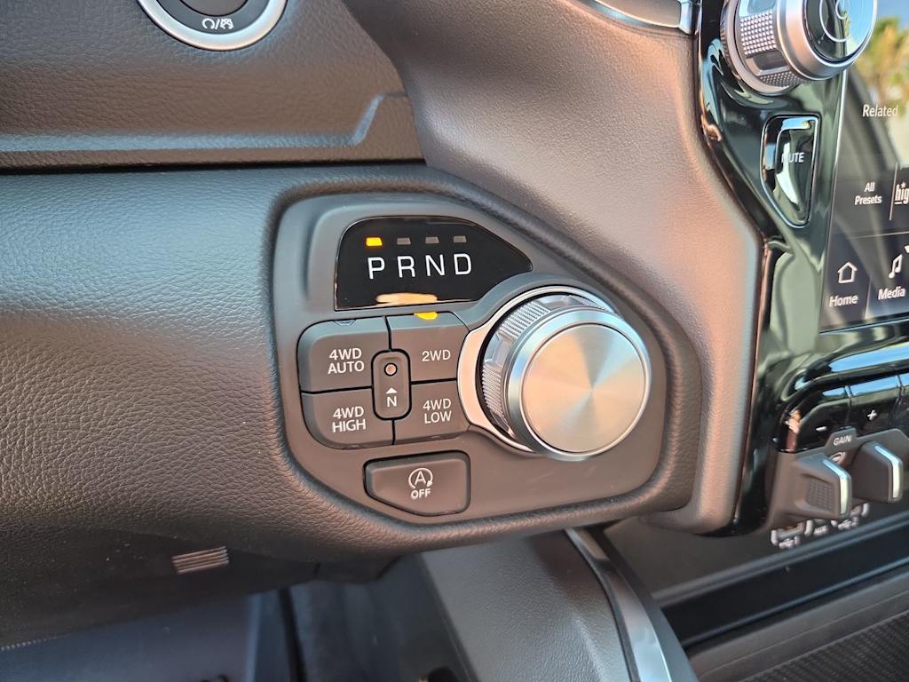 Thumbnail: 2026 RAM 1500 - 29