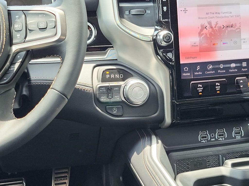 Thumbnail: 2026 RAM 1500 - 29