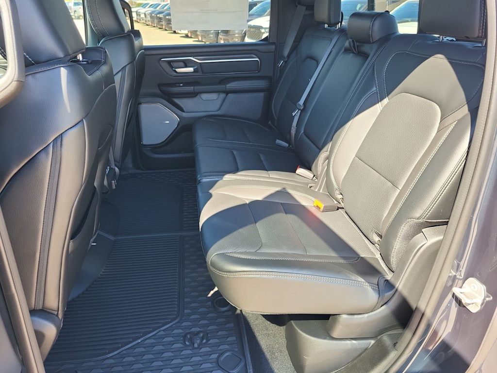 Thumbnail: 2026 RAM 1500 - 28