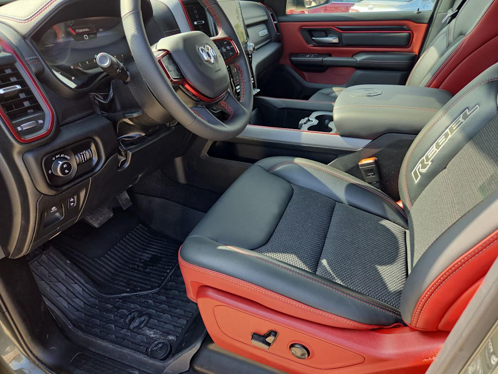 Thumbnail: 2026 RAM 1500 - 11