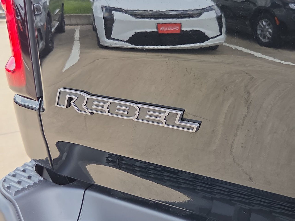 Thumbnail: 2026 RAM 1500 - 7