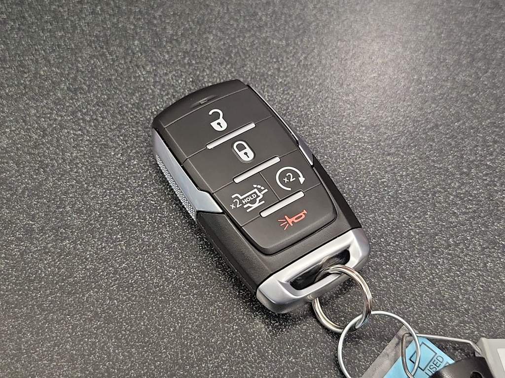 Thumbnail: 2026 RAM 1500 - 18