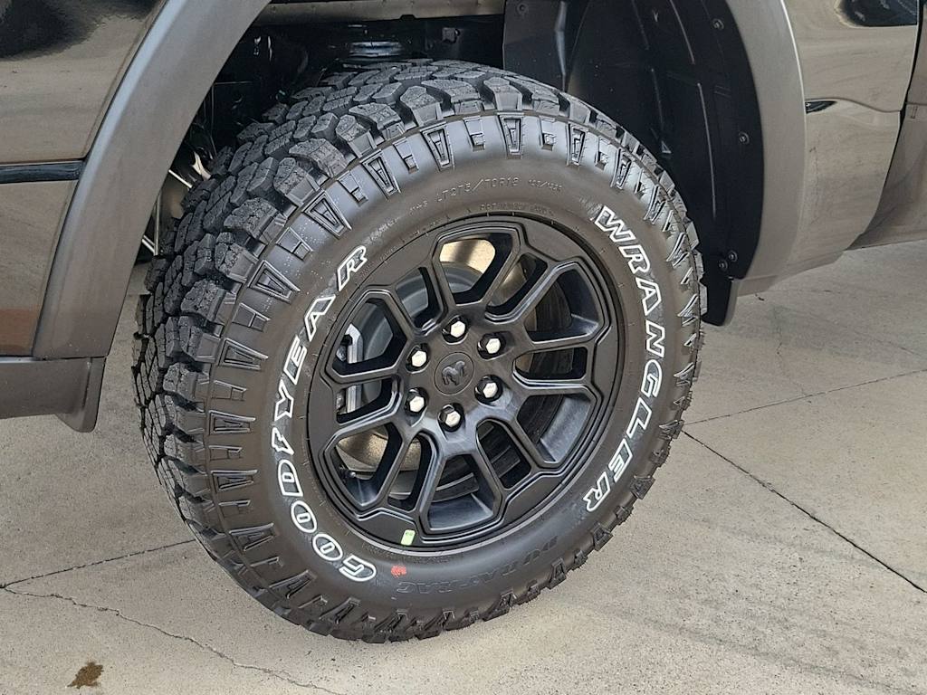 Thumbnail: 2026 RAM 1500 - 8