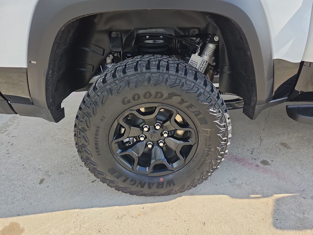Thumbnail: 2026 RAM 1500 - 8