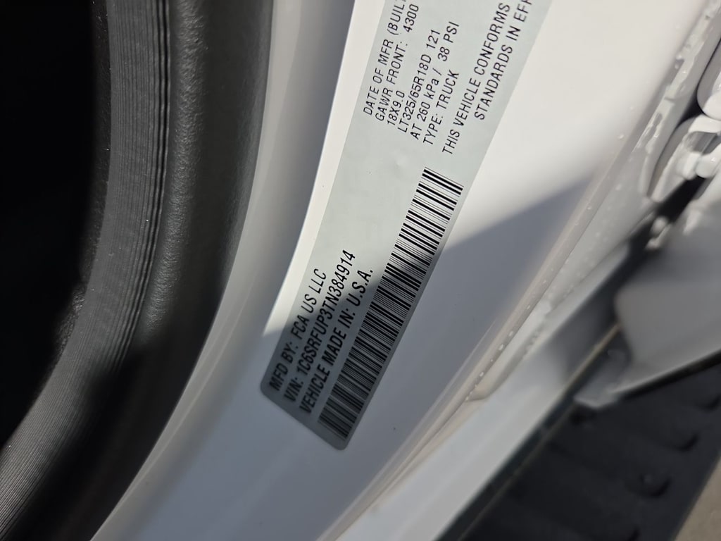 Thumbnail: 2026 RAM 1500 - 18