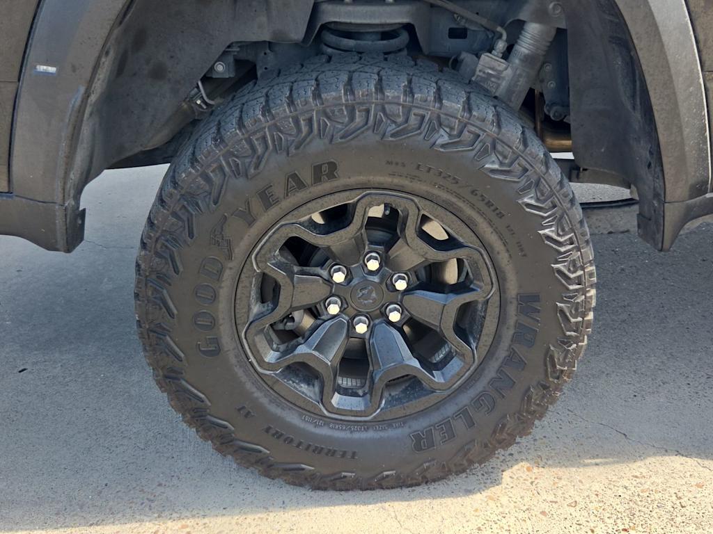 Thumbnail: 2026 RAM 1500 - 8
