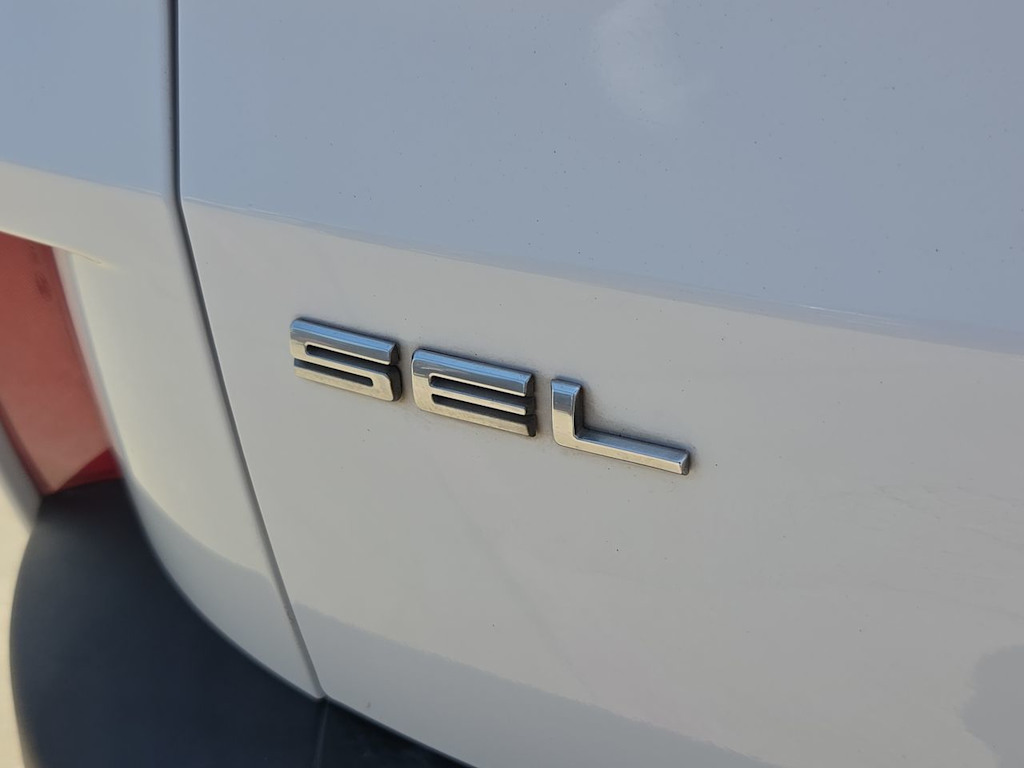 Thumbnail: 2022 Ford Escape - 7