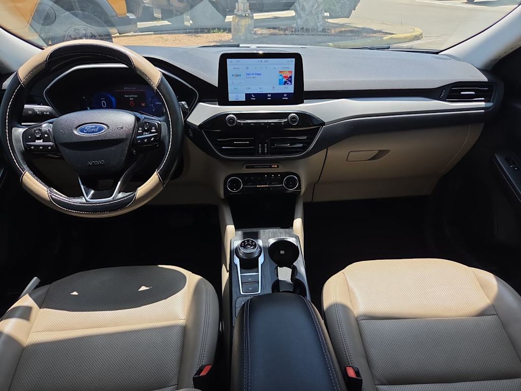 Thumbnail: 2022 Ford Escape - 2