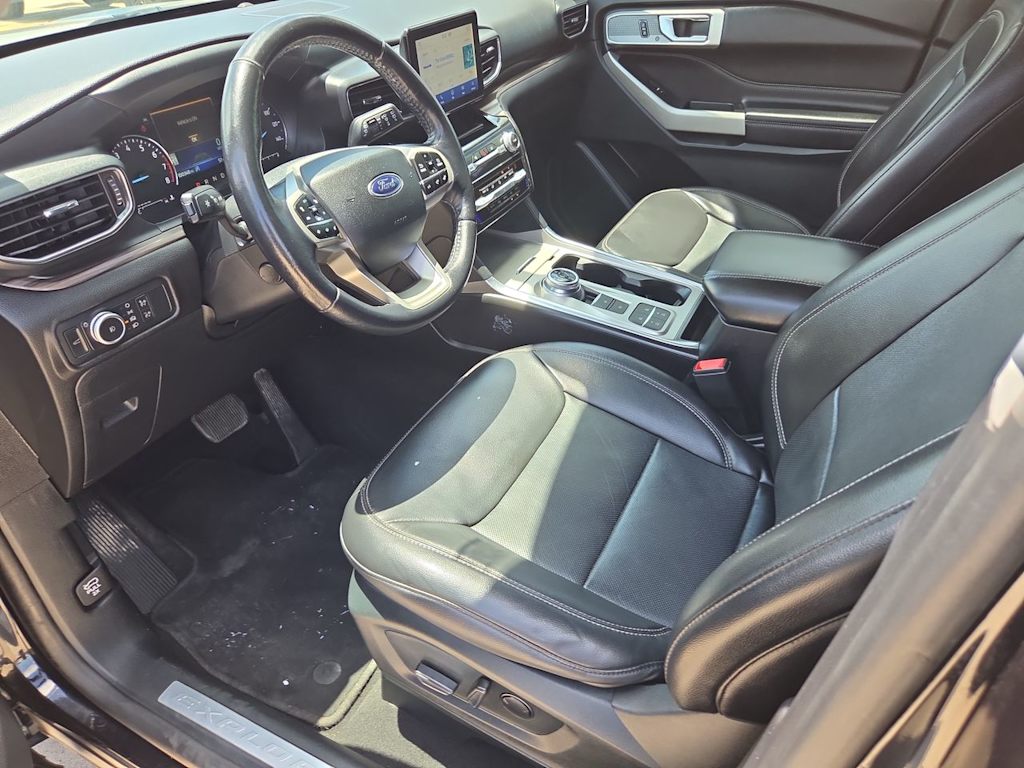 Thumbnail: 2021 Ford Explorer - 11