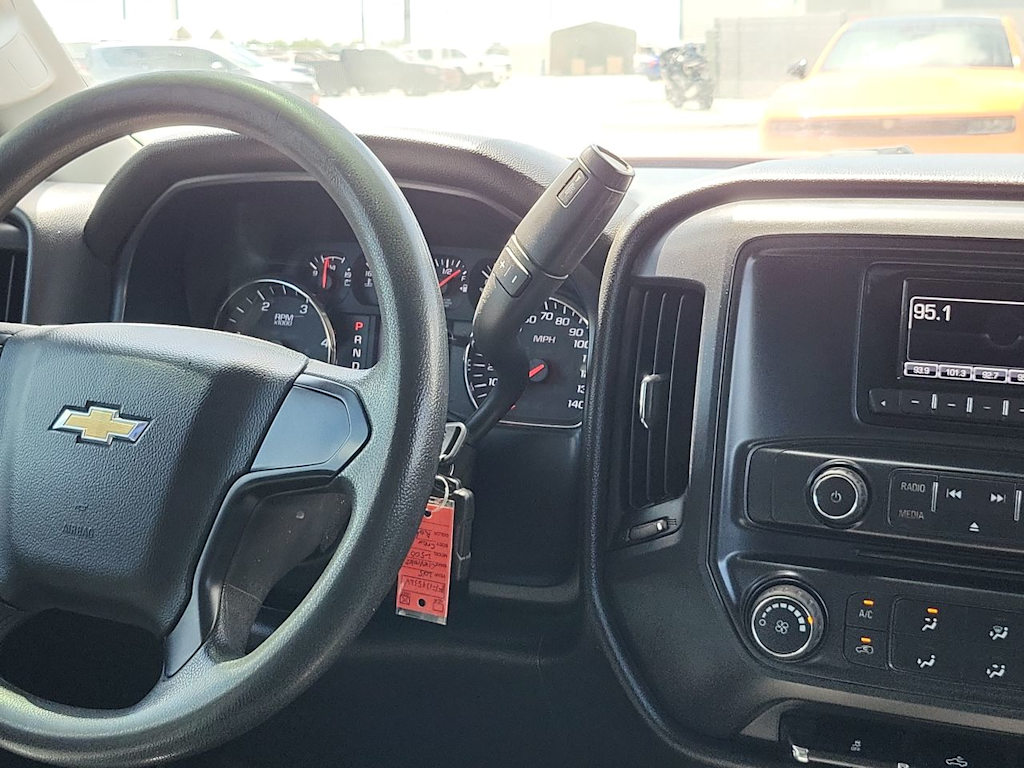 Thumbnail: 2015 Chevrolet Silverado 2500 - 29