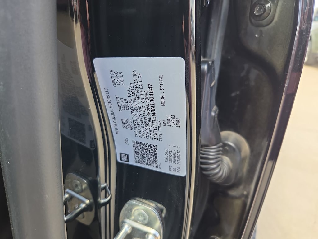 Thumbnail: 2022 Chevrolet Colorado - 18