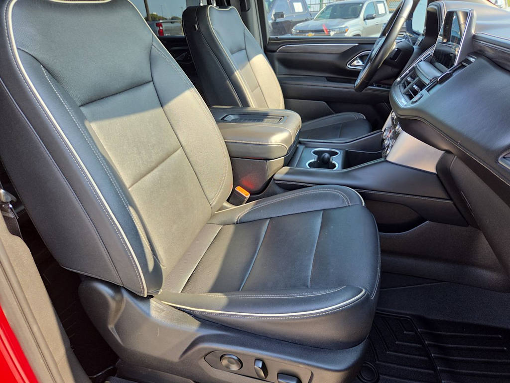 Thumbnail: 2023 GMC Yukon XL - 27