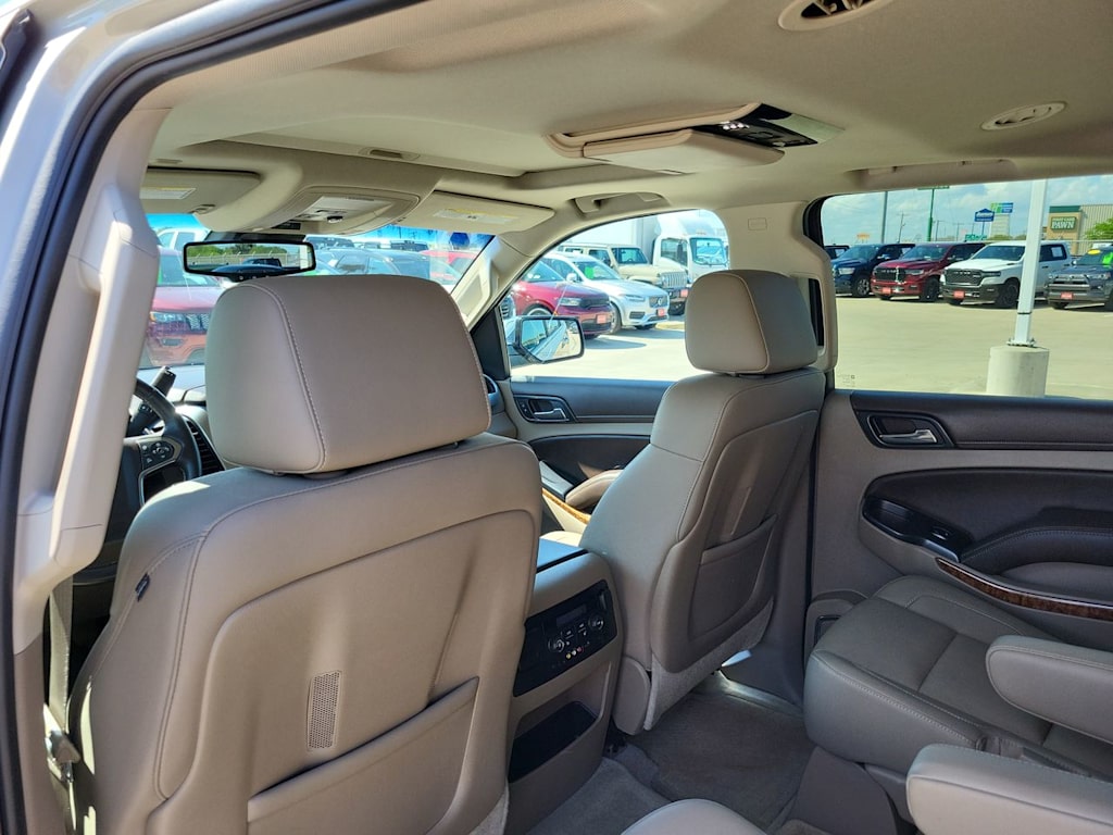 Thumbnail: 2015 Chevrolet Tahoe - 13