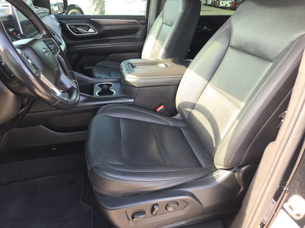 Thumbnail: 2023 Chevrolet Suburban - 11