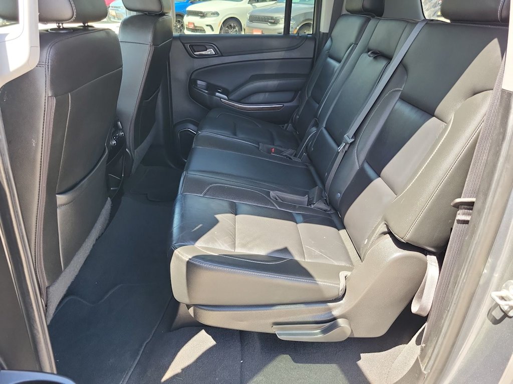 Thumbnail: 2019 Chevrolet Suburban - 28