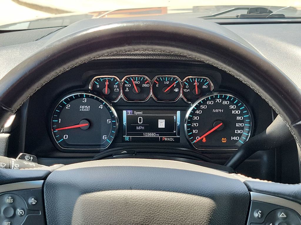 Thumbnail: 2019 Chevrolet Suburban - 16