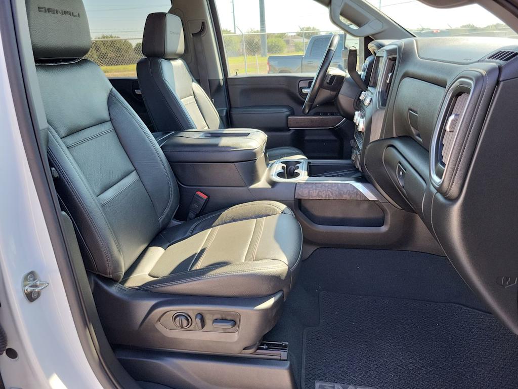 Thumbnail: 2022 GMC Sierra 2500 - 12