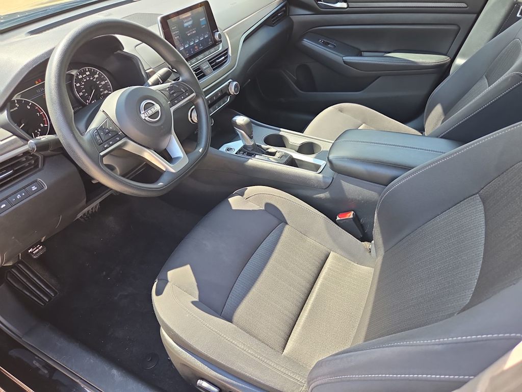 Thumbnail: 2025 Nissan Altima - 11