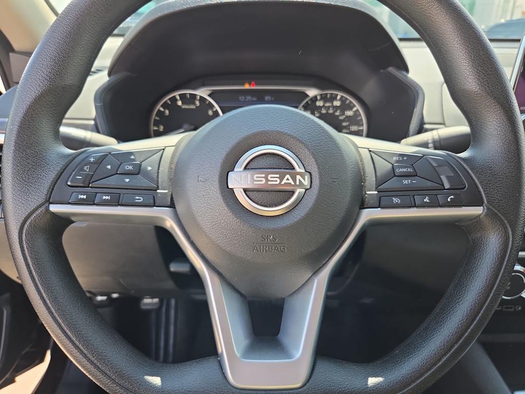 Thumbnail: 2025 Nissan Altima - 28