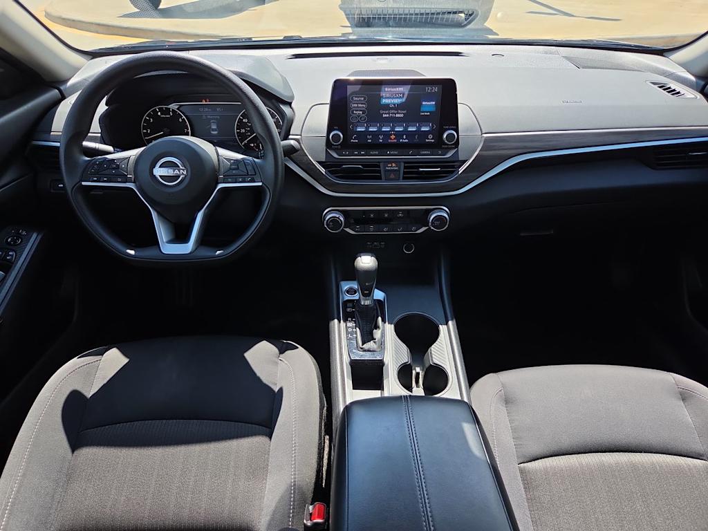 Thumbnail: 2025 Nissan Altima - 2