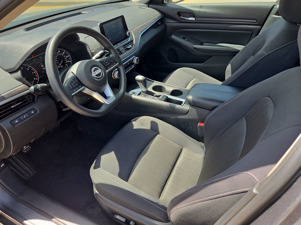 Thumbnail: 2025 Nissan Altima - 10