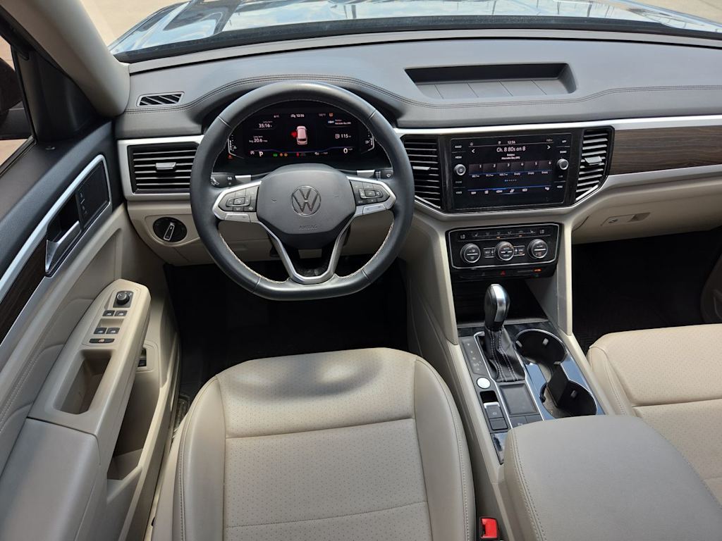 Thumbnail: 2022 Volkswagen Atlas - 10