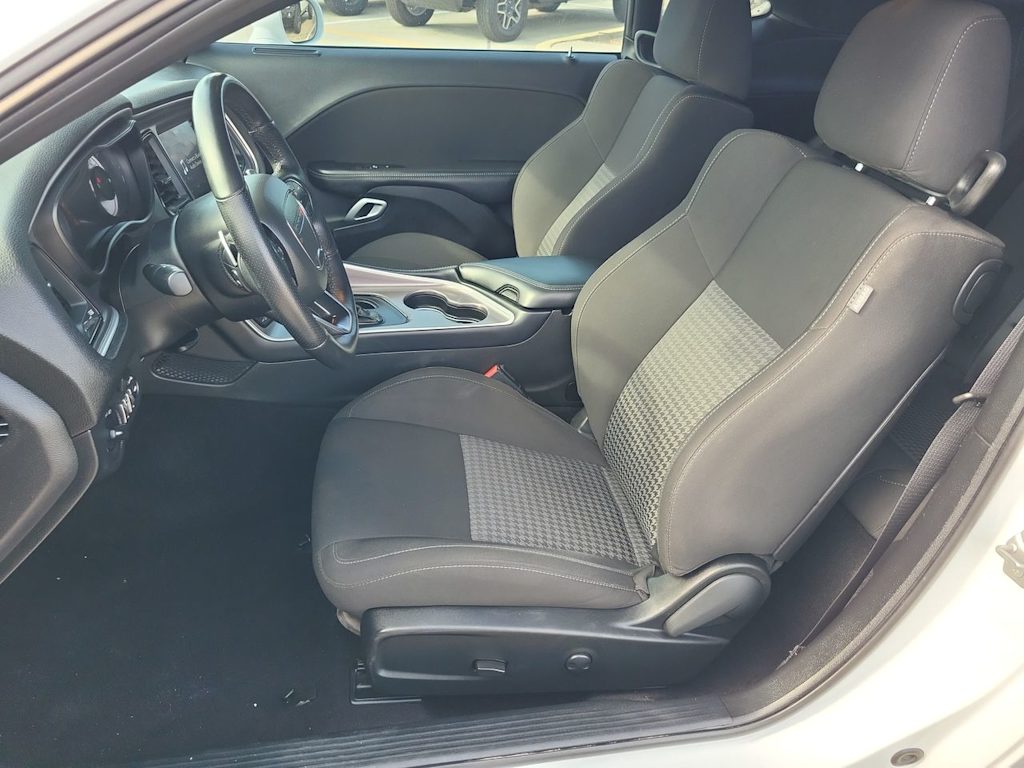 Thumbnail: 2022 Dodge Challenger - 11