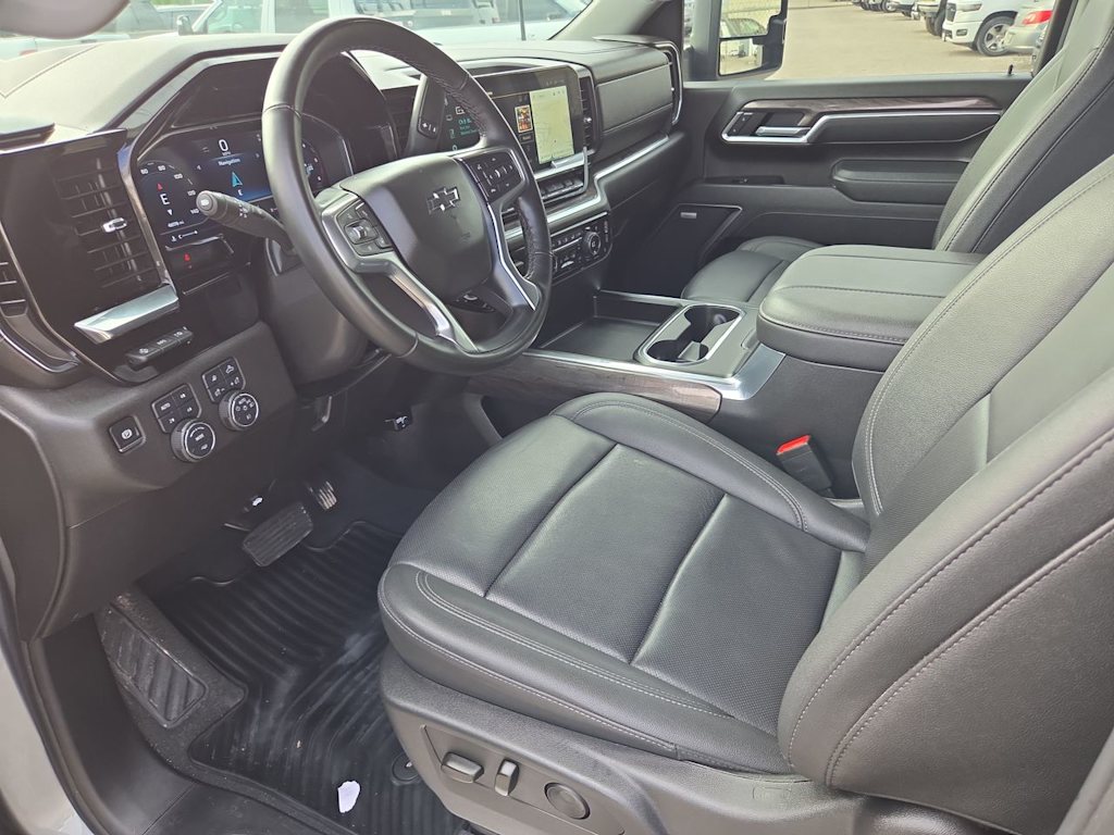 Thumbnail: 2025 Chevrolet Silverado 2500 - 11