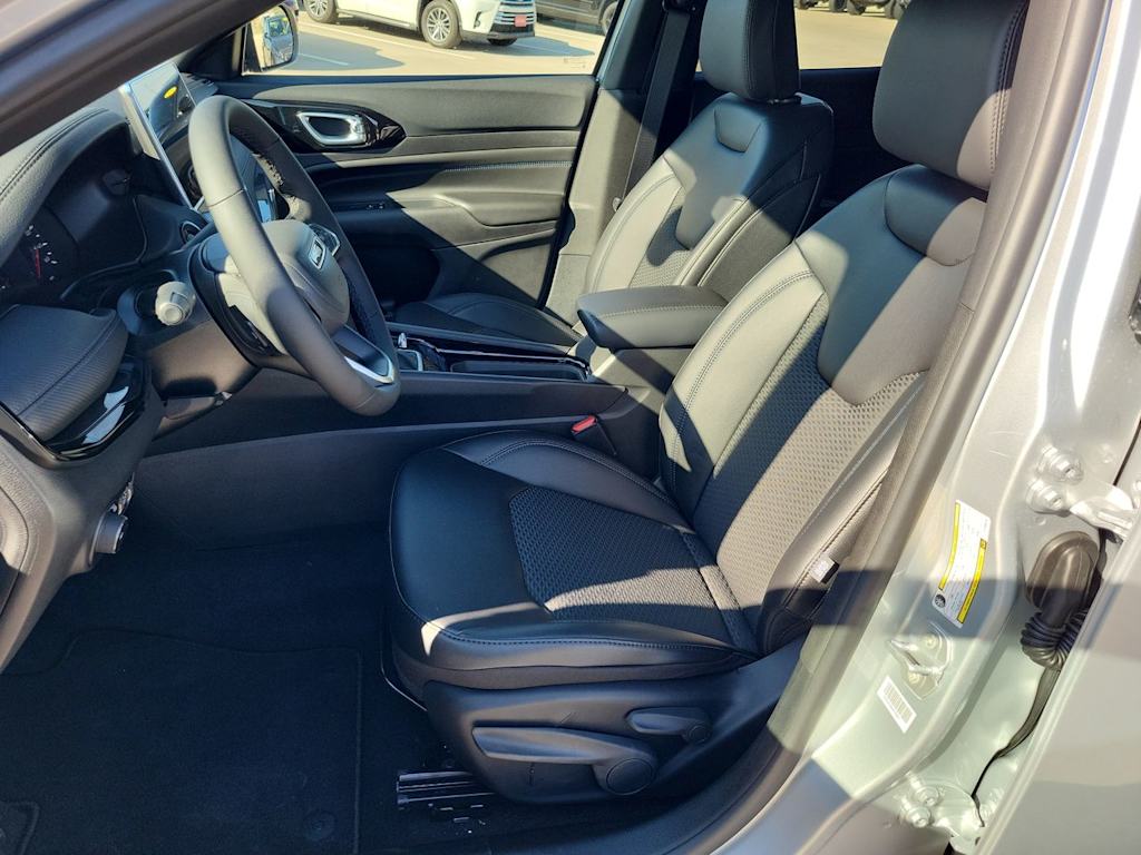 Thumbnail: 2026 Jeep Compass - 11