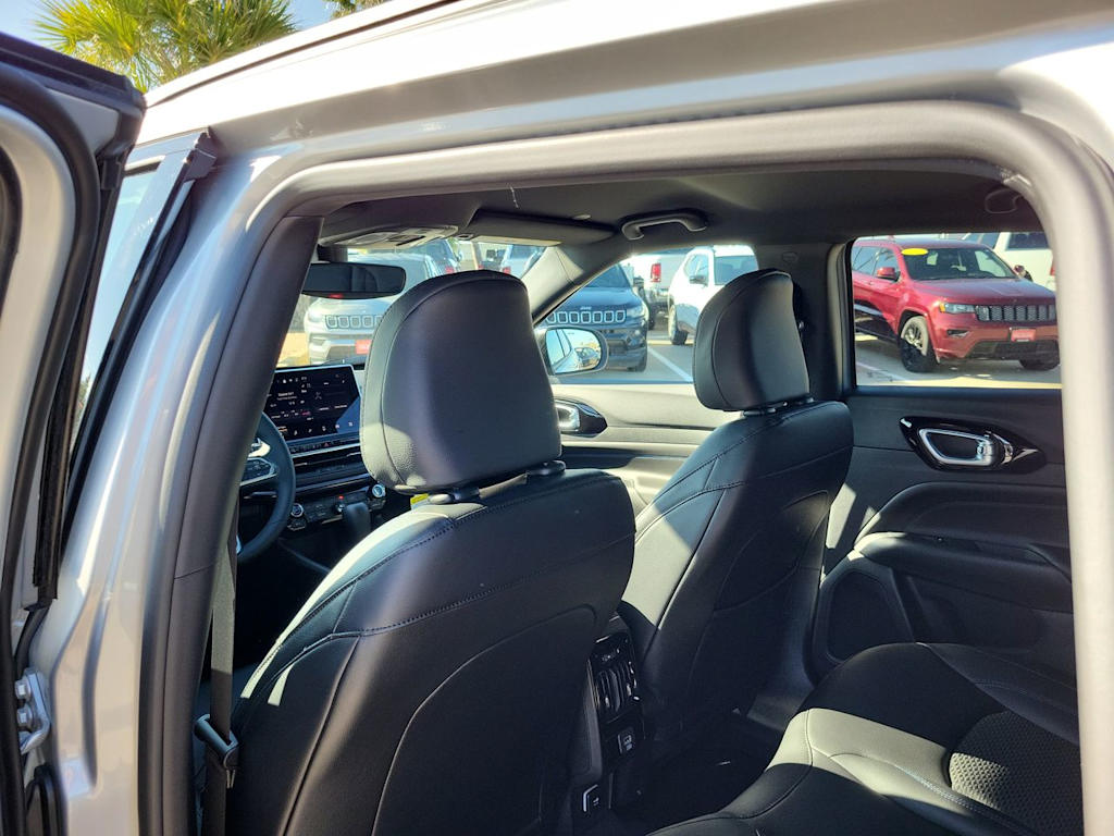 Thumbnail: 2026 Jeep Compass - 13