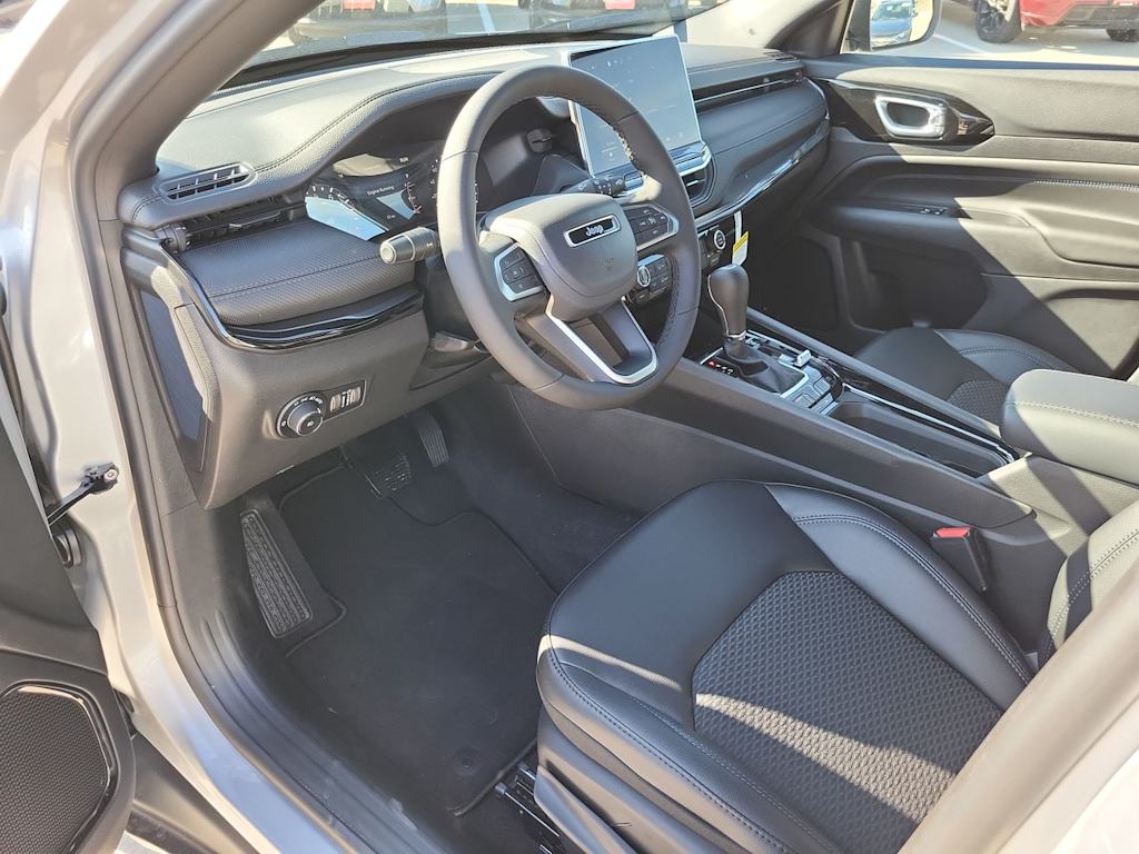 Thumbnail: 2026 Jeep Compass - 2