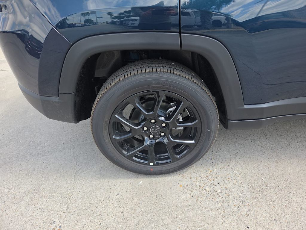 Thumbnail: 2026 Jeep Compass - 8