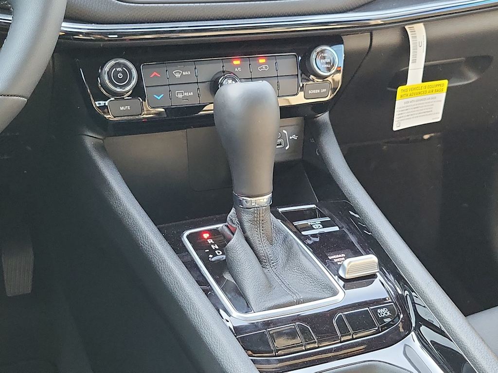 Thumbnail: 2026 Jeep Compass - 16