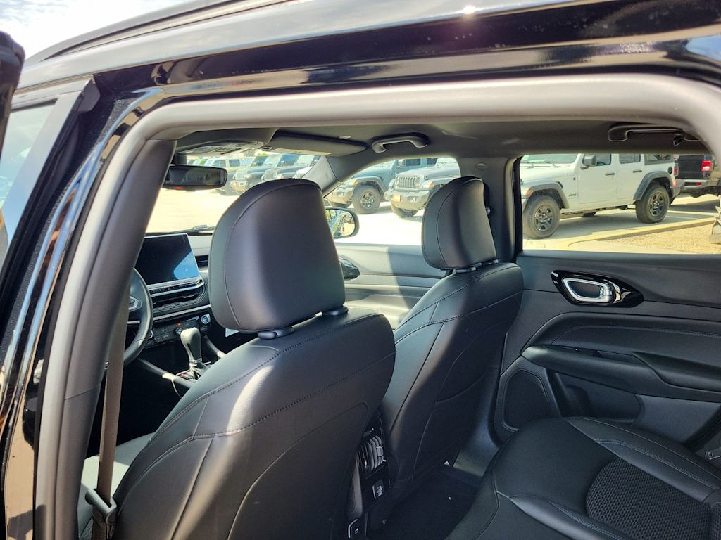 Thumbnail: 2026 Jeep Compass - 13