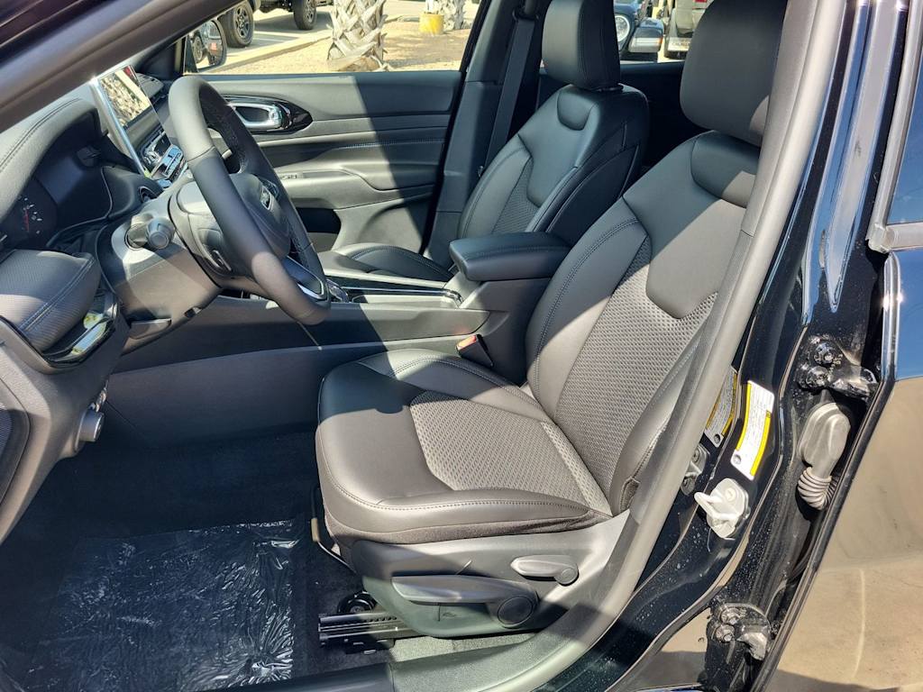 Thumbnail: 2026 Jeep Compass - 11