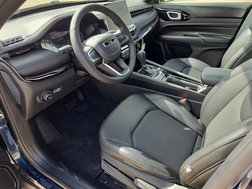 Thumbnail: 2026 Jeep Compass - 11