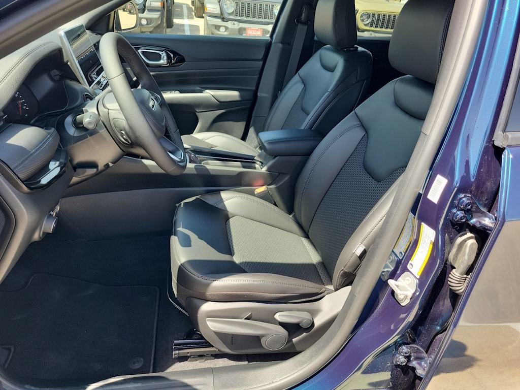 Thumbnail: 2026 Jeep Compass - 11