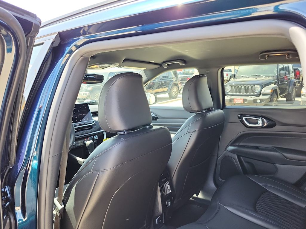 Thumbnail: 2026 Jeep Compass - 13