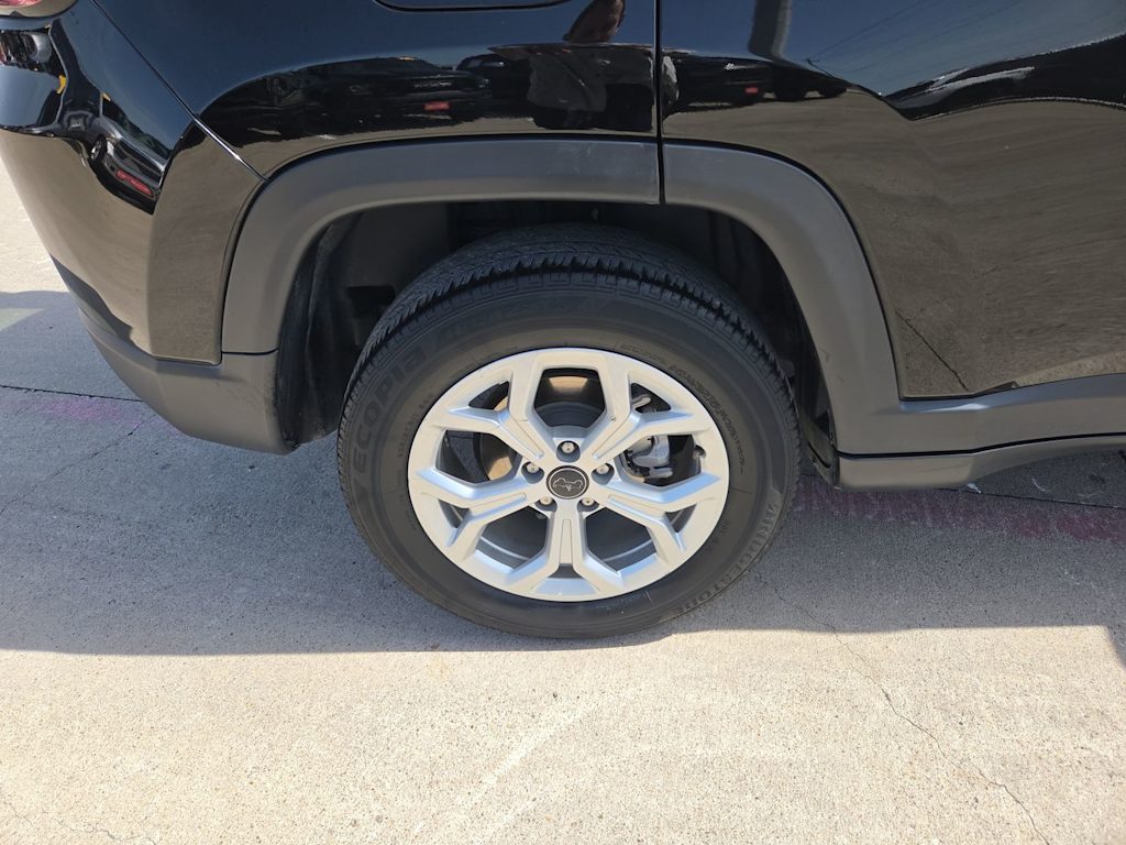Thumbnail: 2025 Jeep Compass - 8