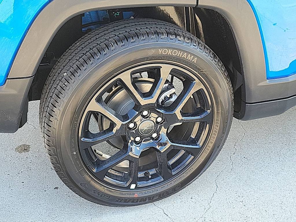 Thumbnail: 2026 Jeep Compass - 8