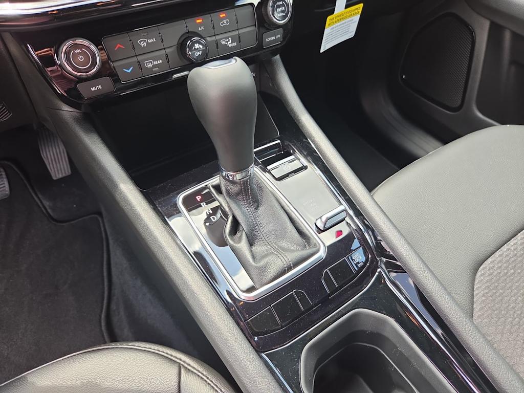 Thumbnail: 2026 Jeep Compass - 14