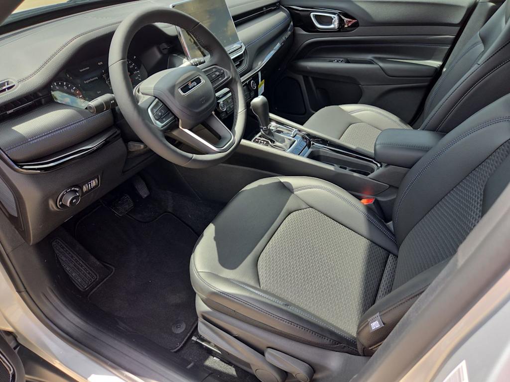 Thumbnail: 2026 Jeep Compass - 11